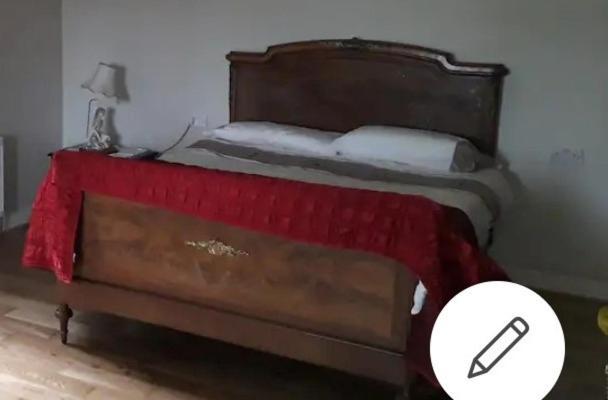 King Size Bed, Private Parking, Centrally Located Kilkenny Exterior photo